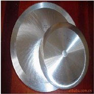 切布機圓形刀片,切布圓刀,切布機圓刀,切布圓刀片,切布機圓刀片 南京市恒億達制刀有限責任公司 剪切機刀片,油墨刮刀,涂布刮刀,聯切機刀片,擔膠碎料機刀片,超薄型小刀片,尖頭刀片,膠袋封切機刀片,v割刀,電子刀片,皮革刀,等各種機械刀片
